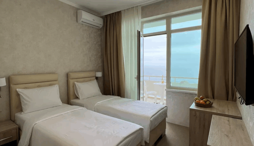 Семейный / на море